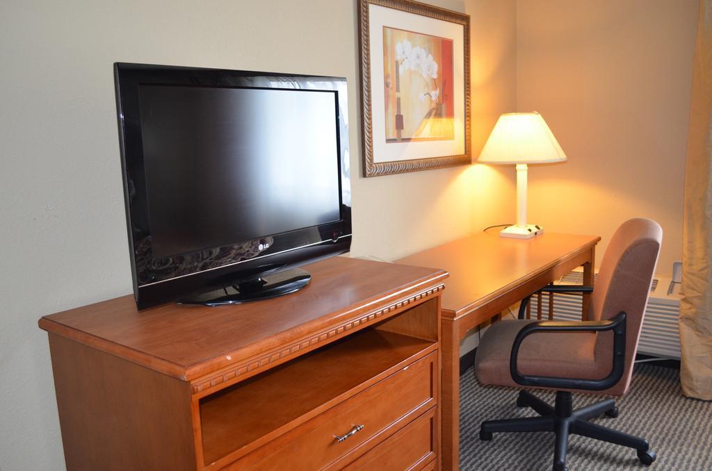 Comfort Inn Downtown Detroit Bagian luar foto