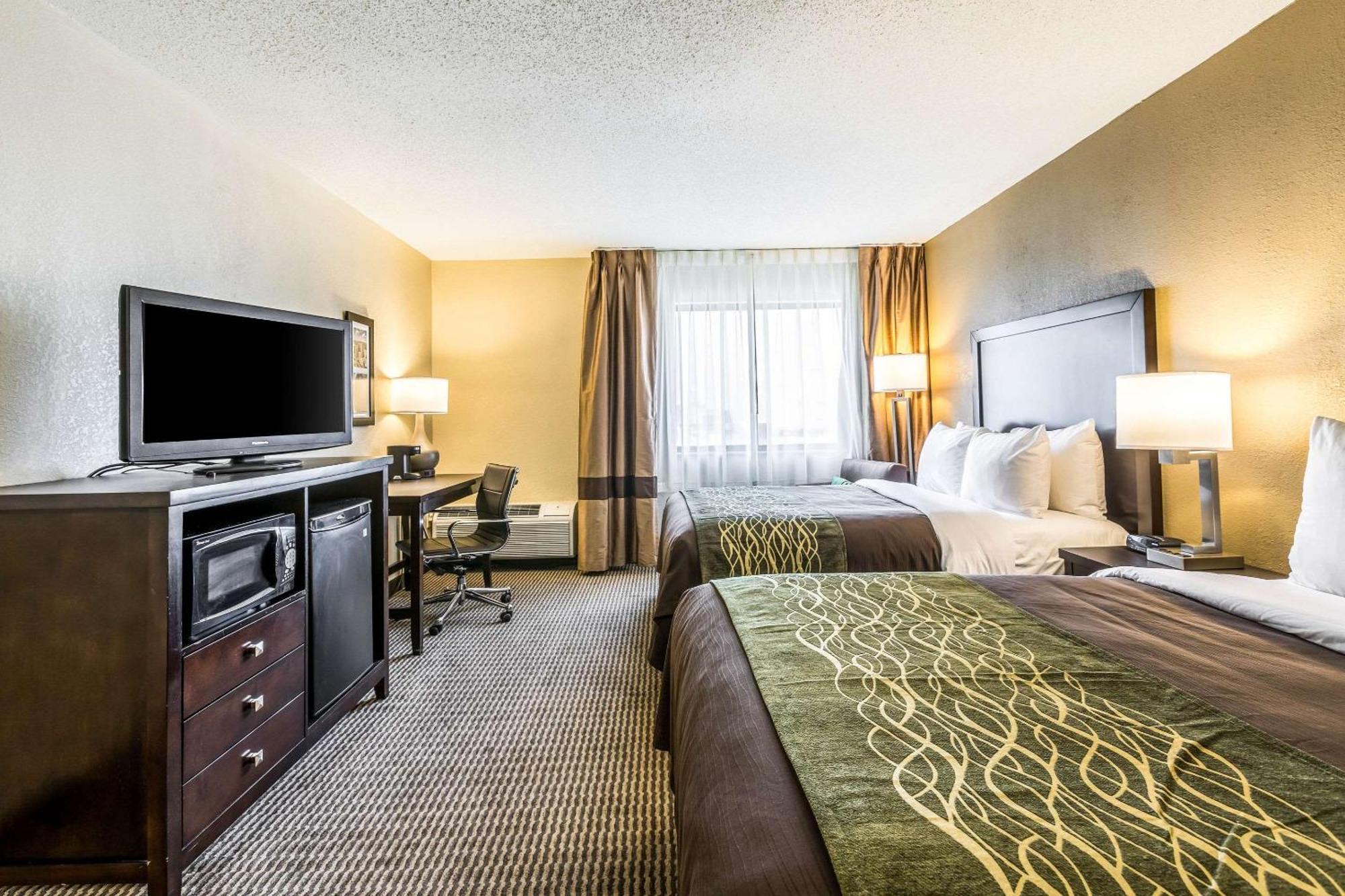 Comfort Inn Downtown Detroit Bagian luar foto