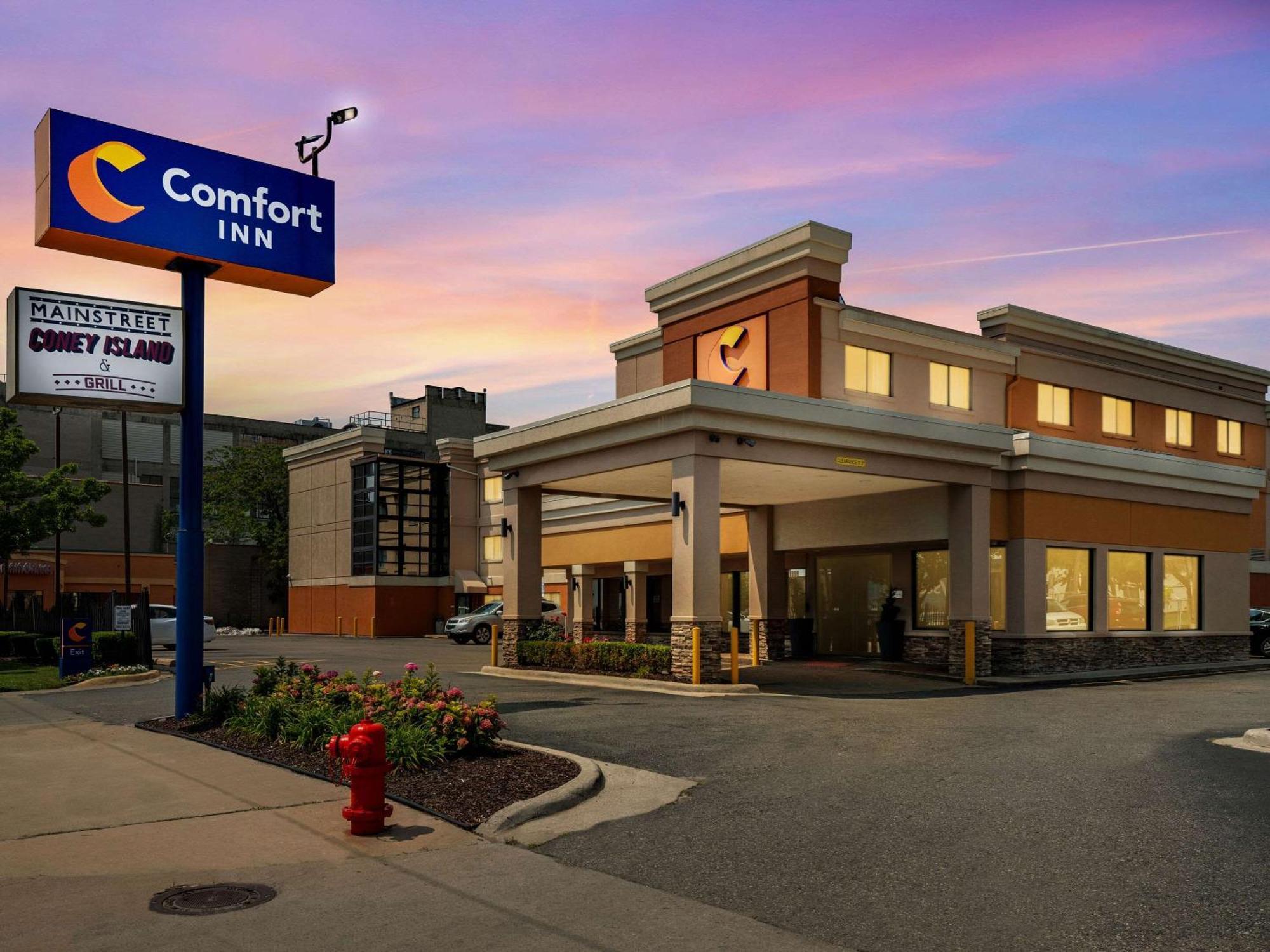 Comfort Inn Downtown Detroit Bagian luar foto